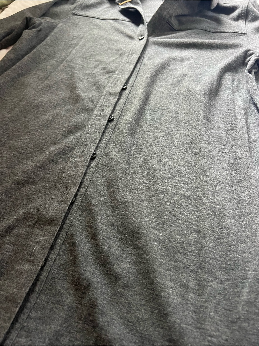 Fundamental Coast Women’s Large Gray Stretch Performance Button-Up Tunic Shirt L - Picture 4 of 9